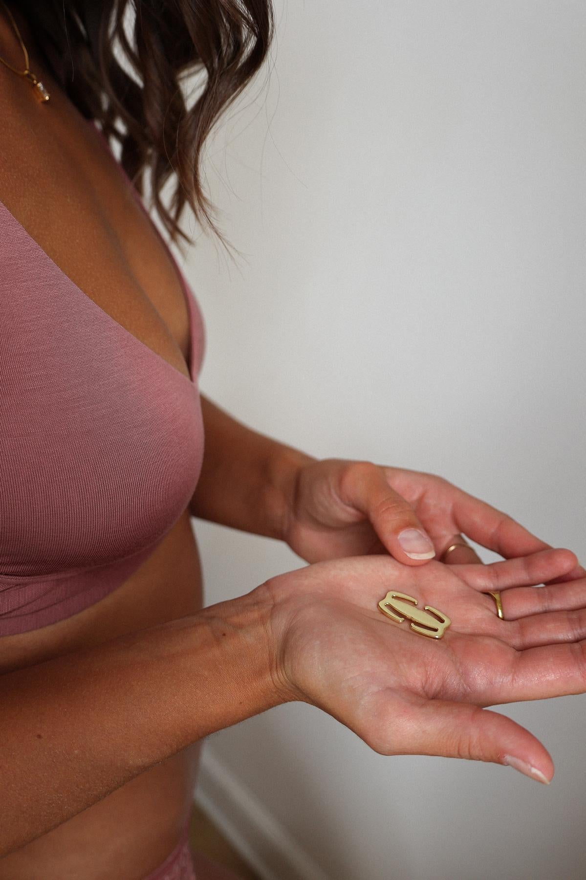 nachhaltiger BH mit Rückenclip Träger flexibel an- und abnehmbar