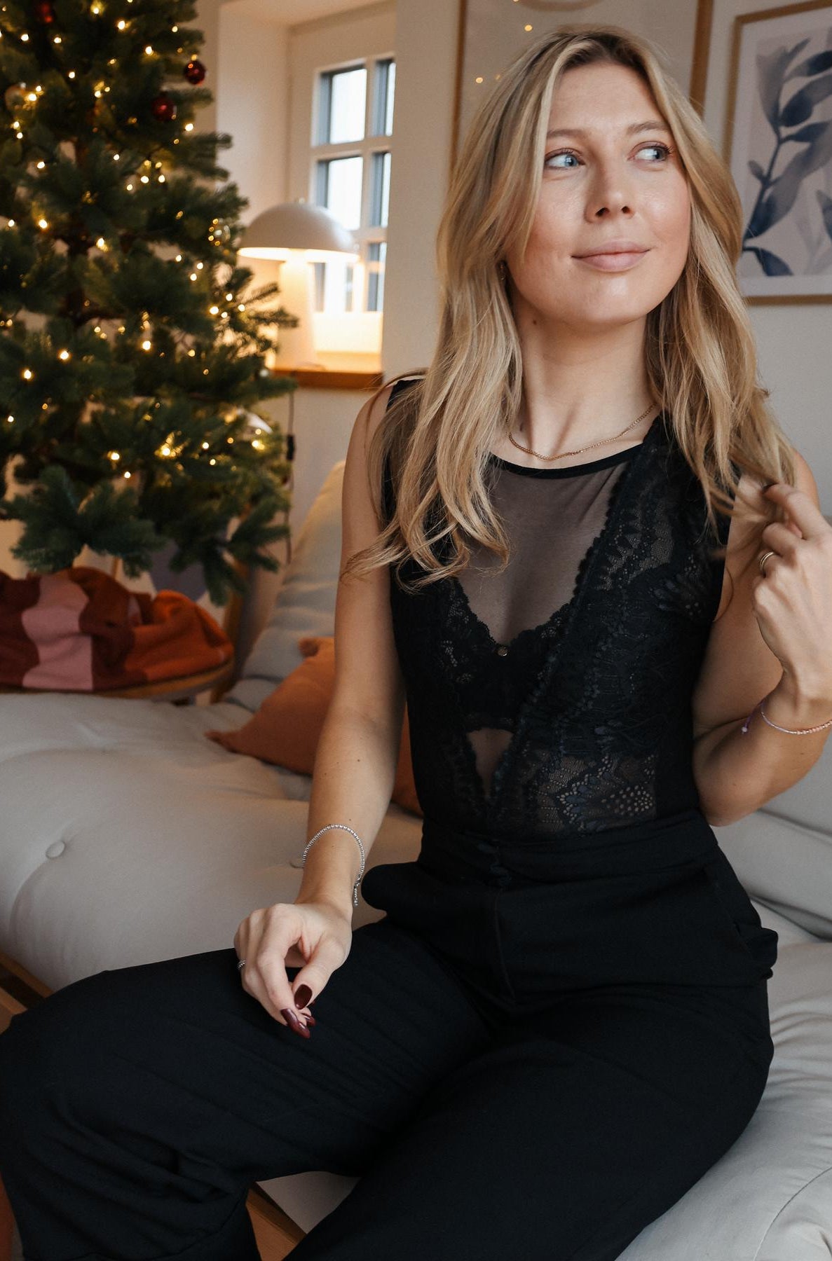 edler Body mit tiefem Dekolletee Geschenkidee Freundin Frau nachhaltige Dessous