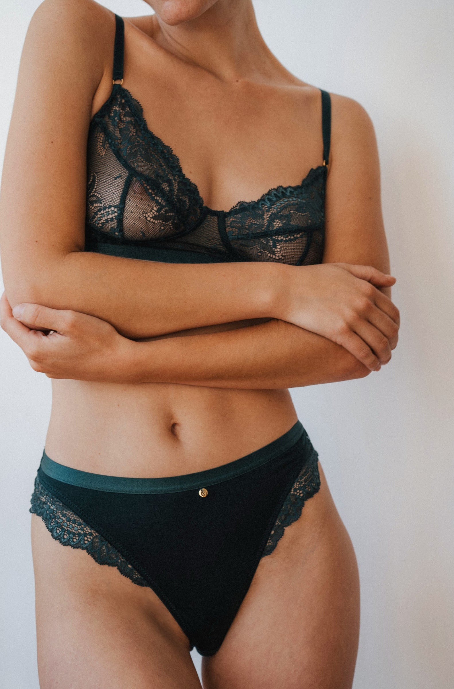 nachhaltiges Spitzen Bralette BH Isabella grün von Coco Malou