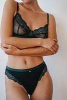 nachhaltiges Spitzen Bralette BH Isabella grün von Coco Malou