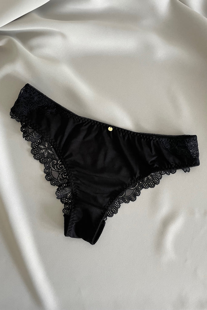Faire Unterwäsche in Portugal produziert, schwarze Spitze und Tencel